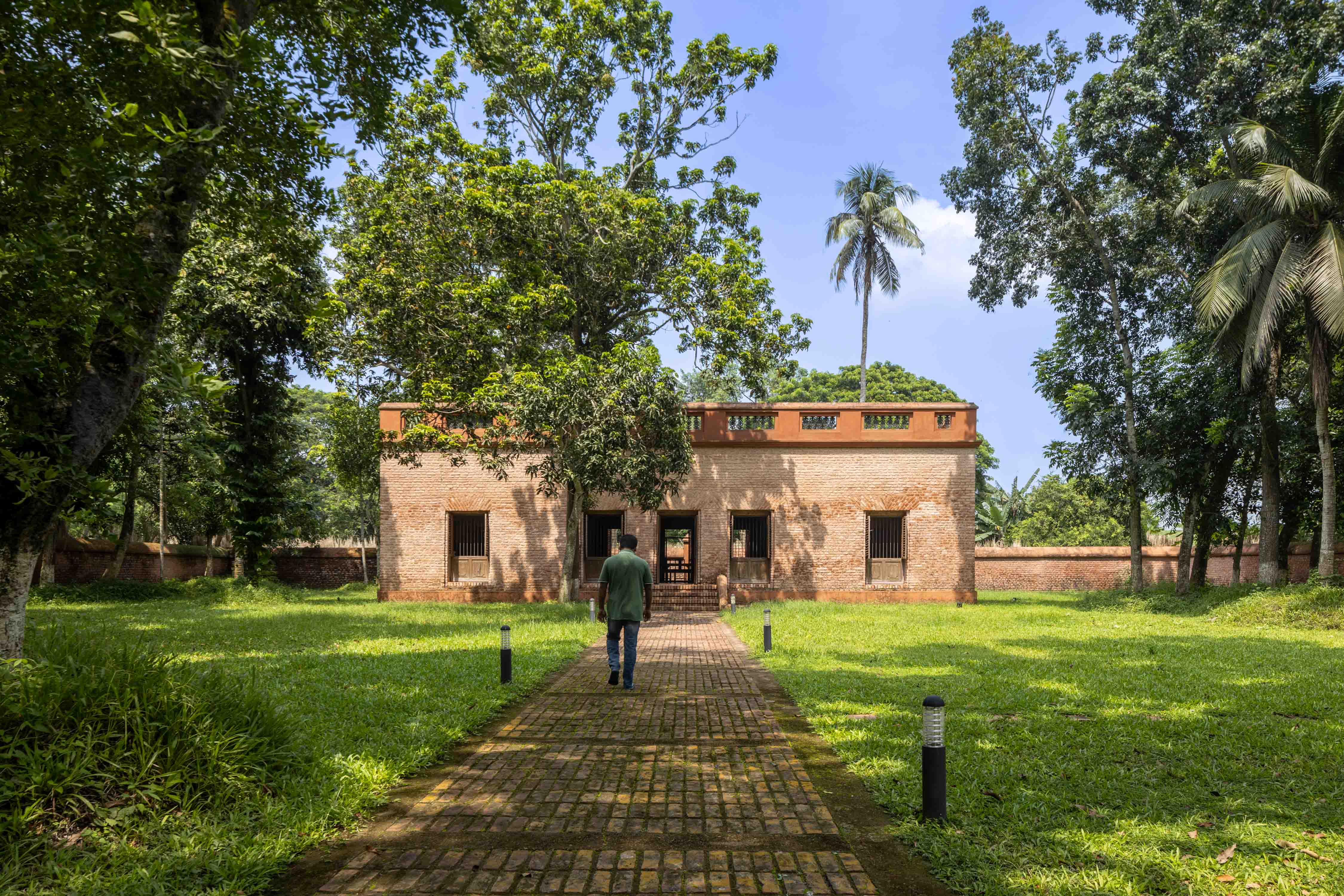 Khan Bahadur Jamidar Bari  Buraich